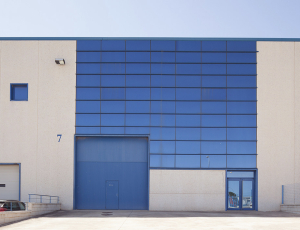 VALLS - desde 512 m² a 2.500 m²